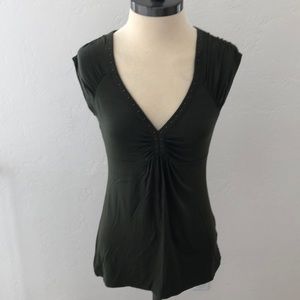 Like New Sleeveless V-Neck Banana Republic Top